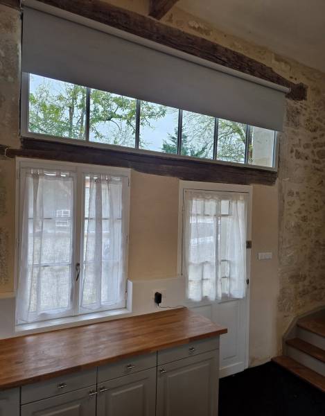 Montpon-Ménestérol, Menuiseris Ménesplesiennes pose des stores intérieurs et extérieurs au meilleur prix